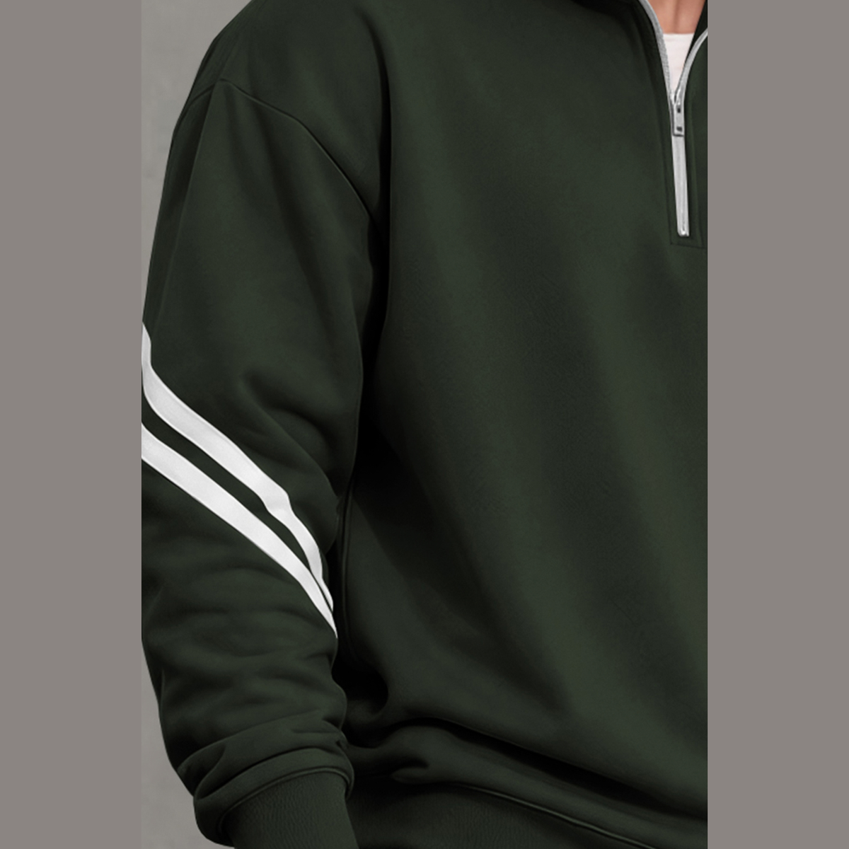 Mens Contrast Stripe Full Sleeve Pullover Sweatshirt Olivegreen