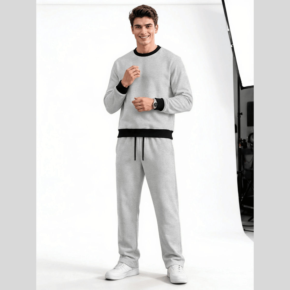 Mens Round Neck Color Blocked Swaeatshirt Winter Tracksuits