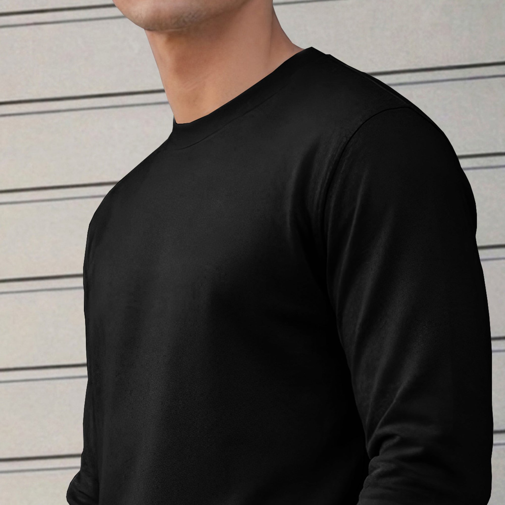 Mens Full Sleeve Round Neck Black T-shirt