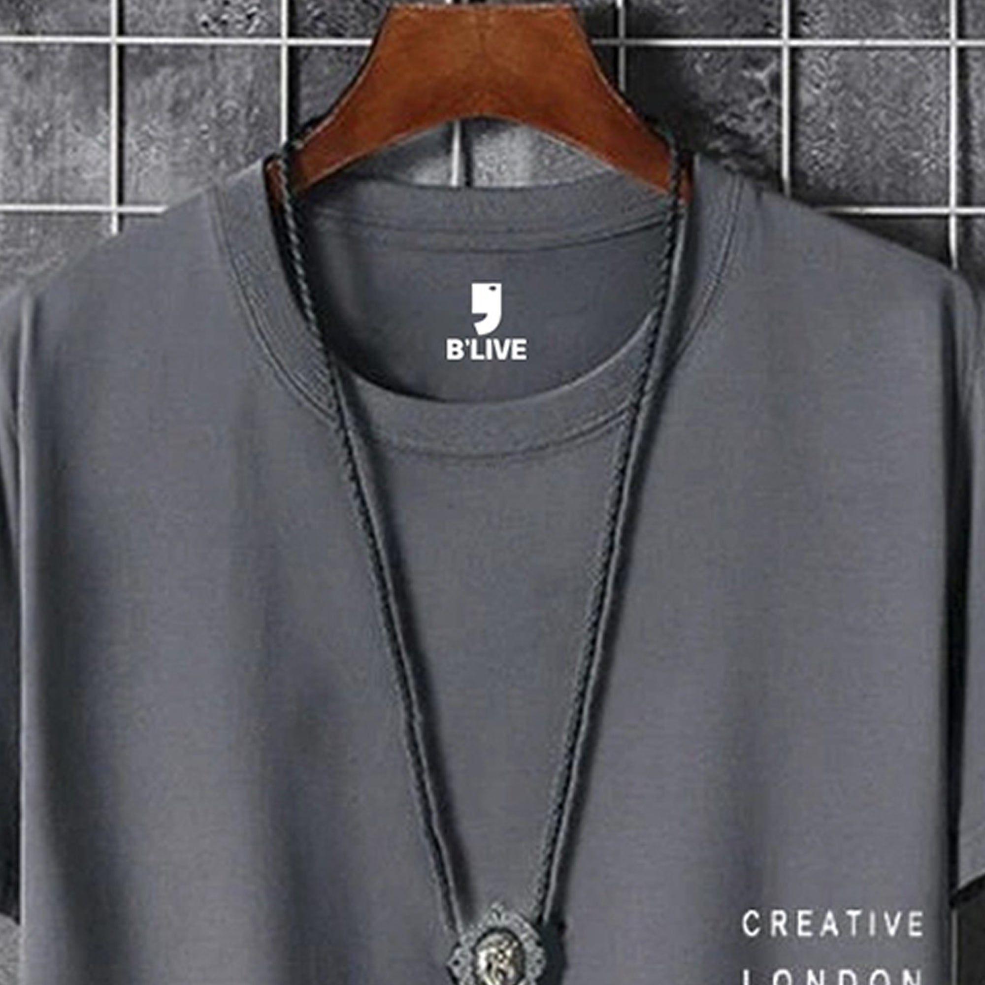 Men Simple Print Half Sleeve T-shirt Dark Grey