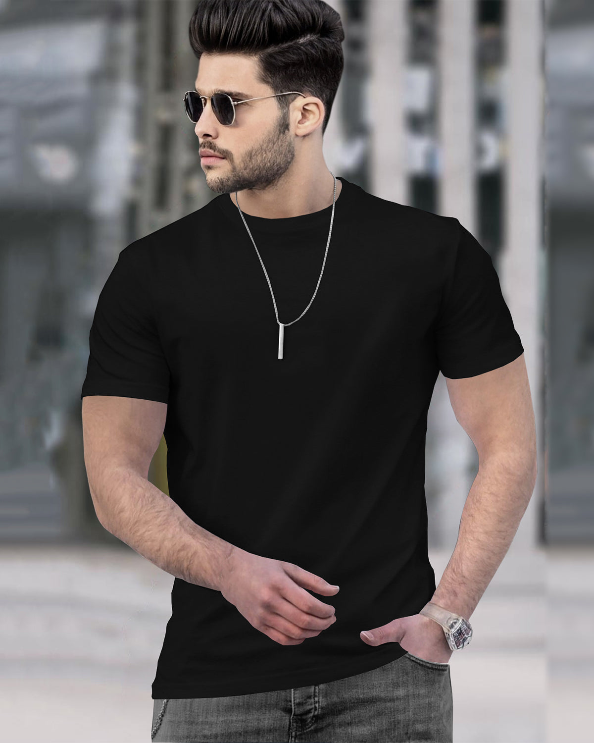 (Pack Of 1) Men Half Sleeve Round Neck Plain Black T-shirt
