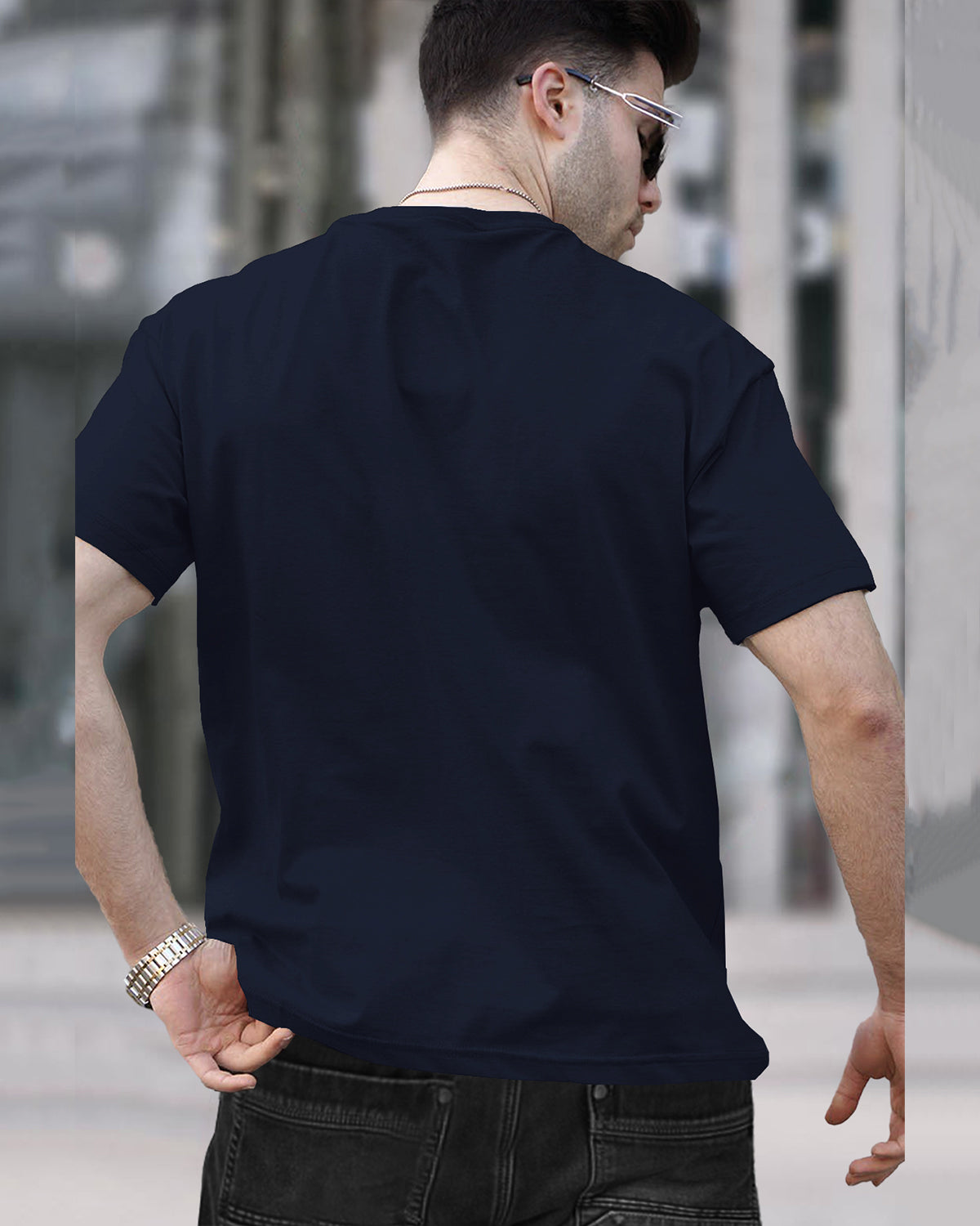 (Pack Of 1) Men Half Sleeve Round Neck Plain Navy Blue T-shirt