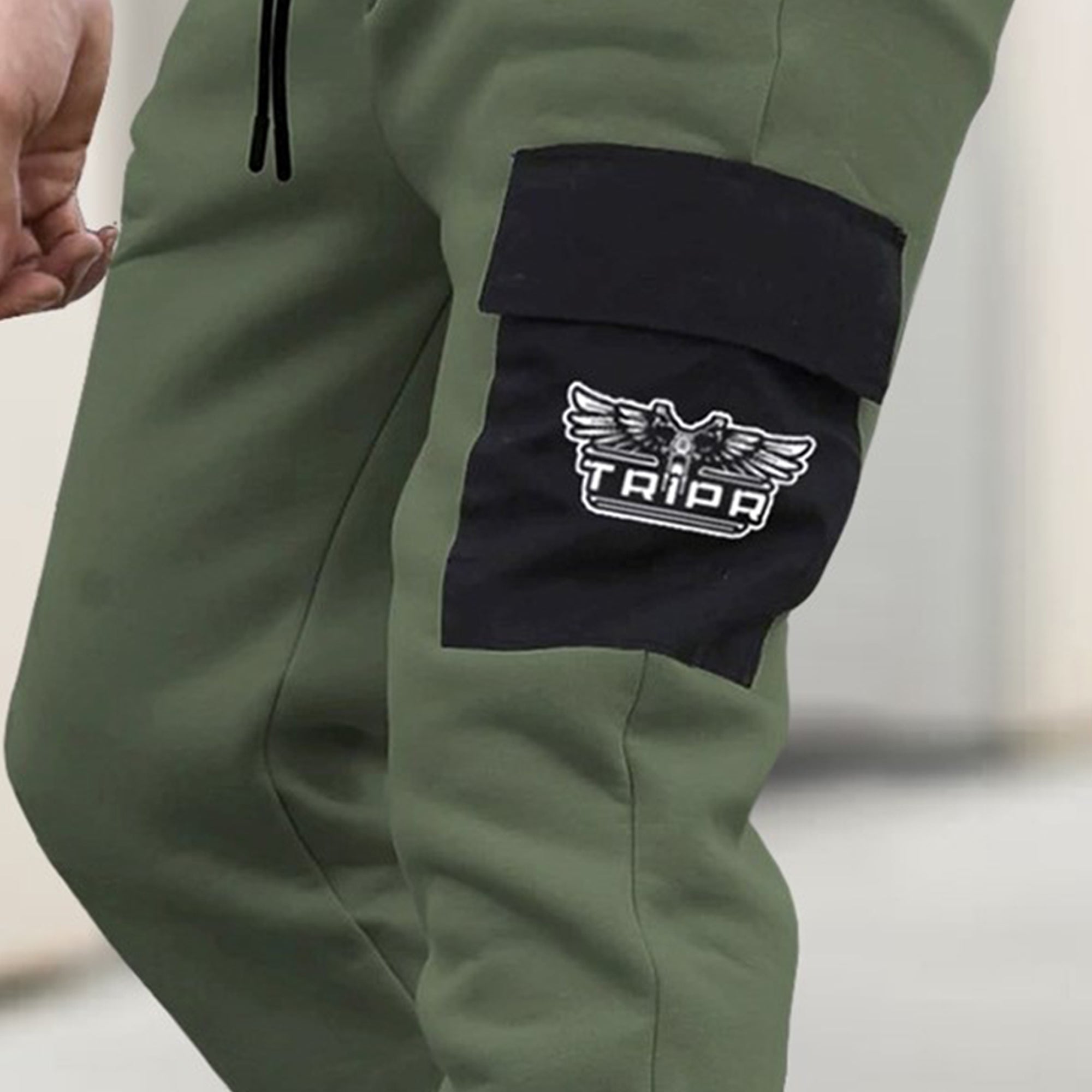 Men Olivegreen Black Cargo Jogger
