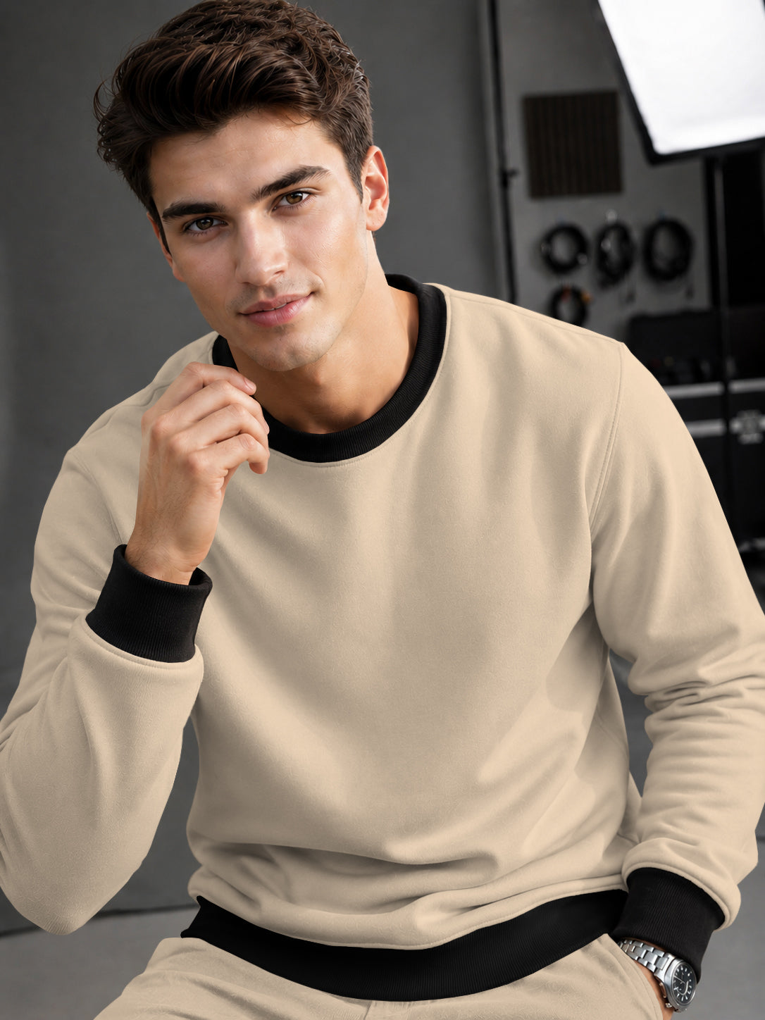 Mens Colorblocked Full Sleeve Round Neck Winter Sweatshirt Beige|Black