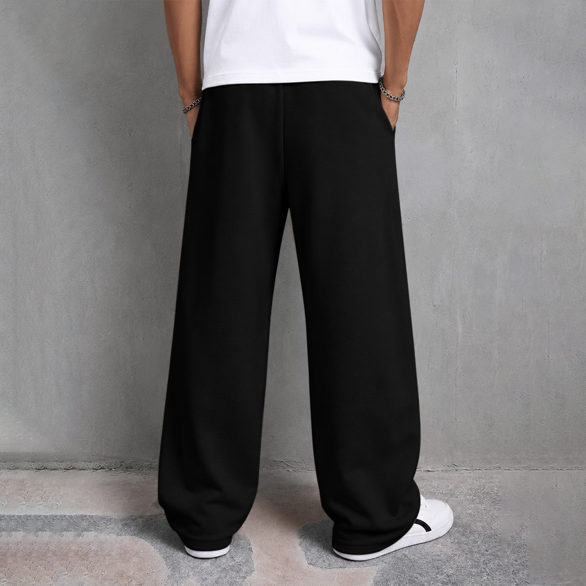 Mens Printed Design Baggy Fit Trackpant Black