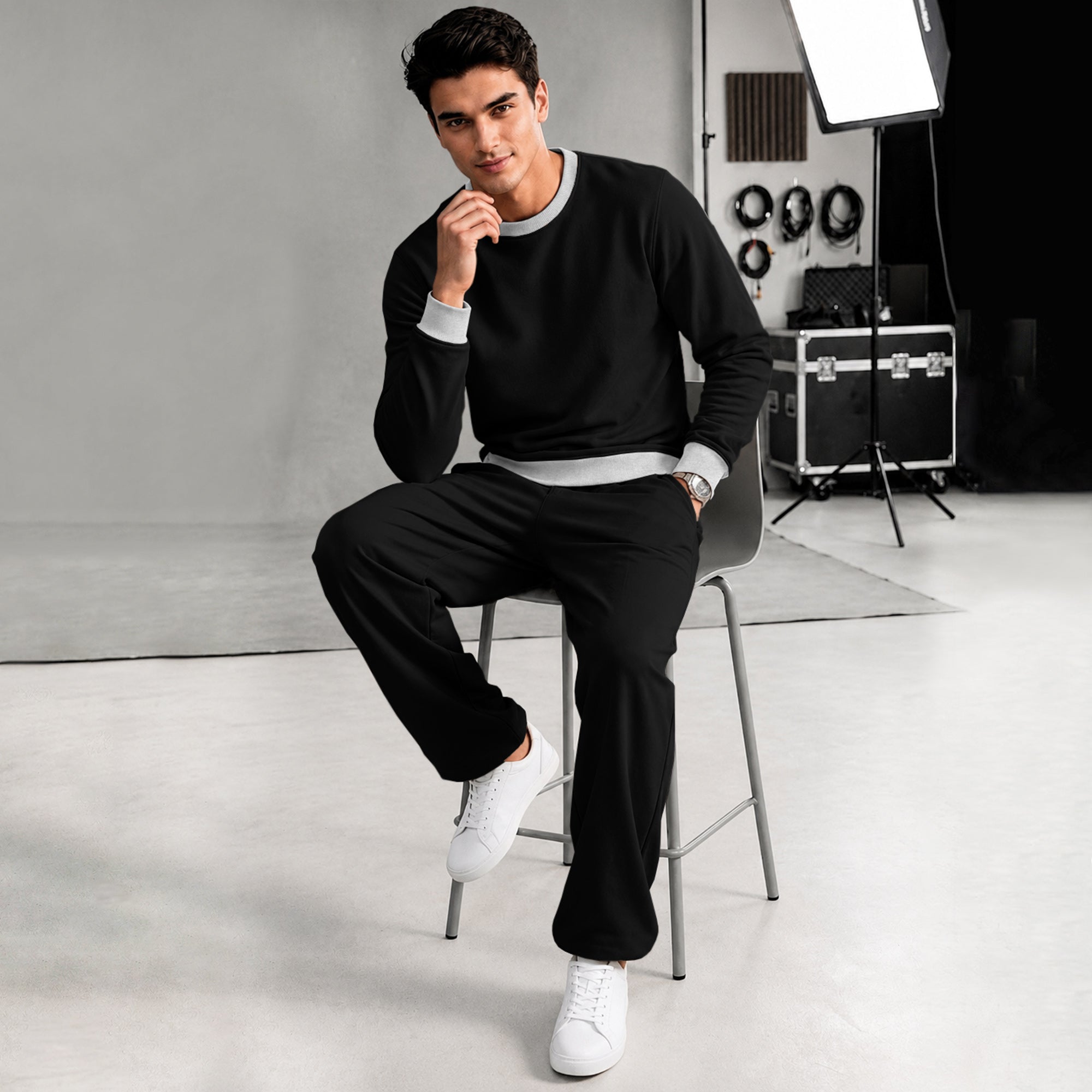 Mens Colorblocked Full Sleeve Round Neck Winter Sweatshirt Black|Grey