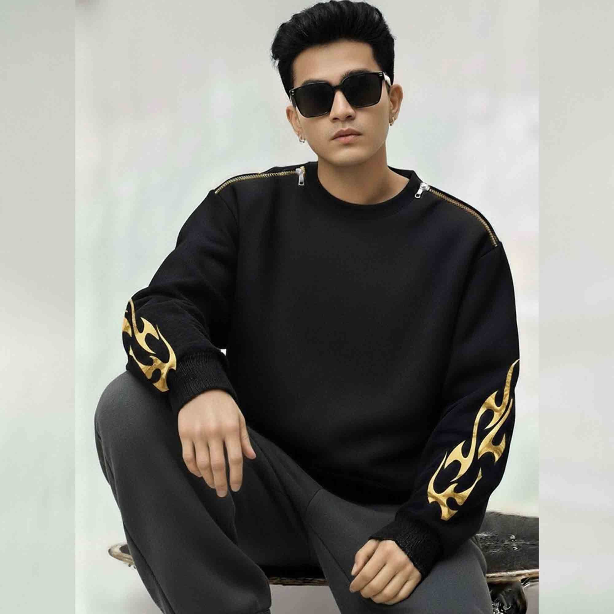 Men’s Full Sleeve Black Sweatshirt with Designer Print