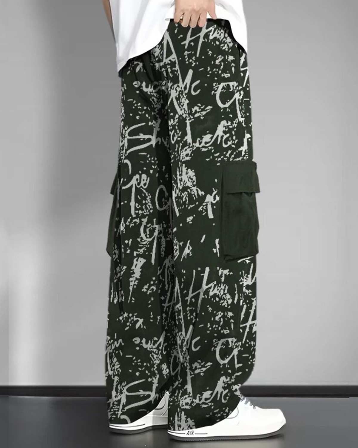 Men All Over Printed Multi Pockets Olive Cargo Jogger