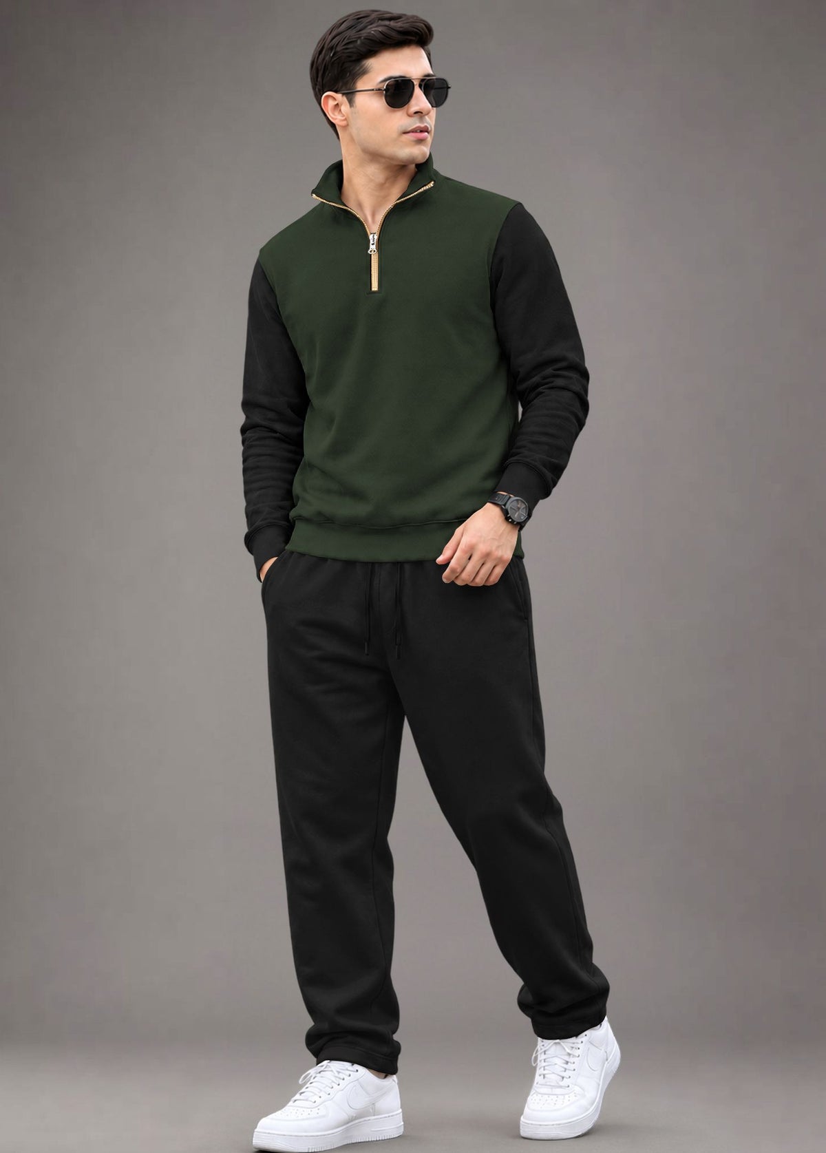 Outfit Set Men Coloblock Sweatshirt & Loose Fit Plain Trackpant