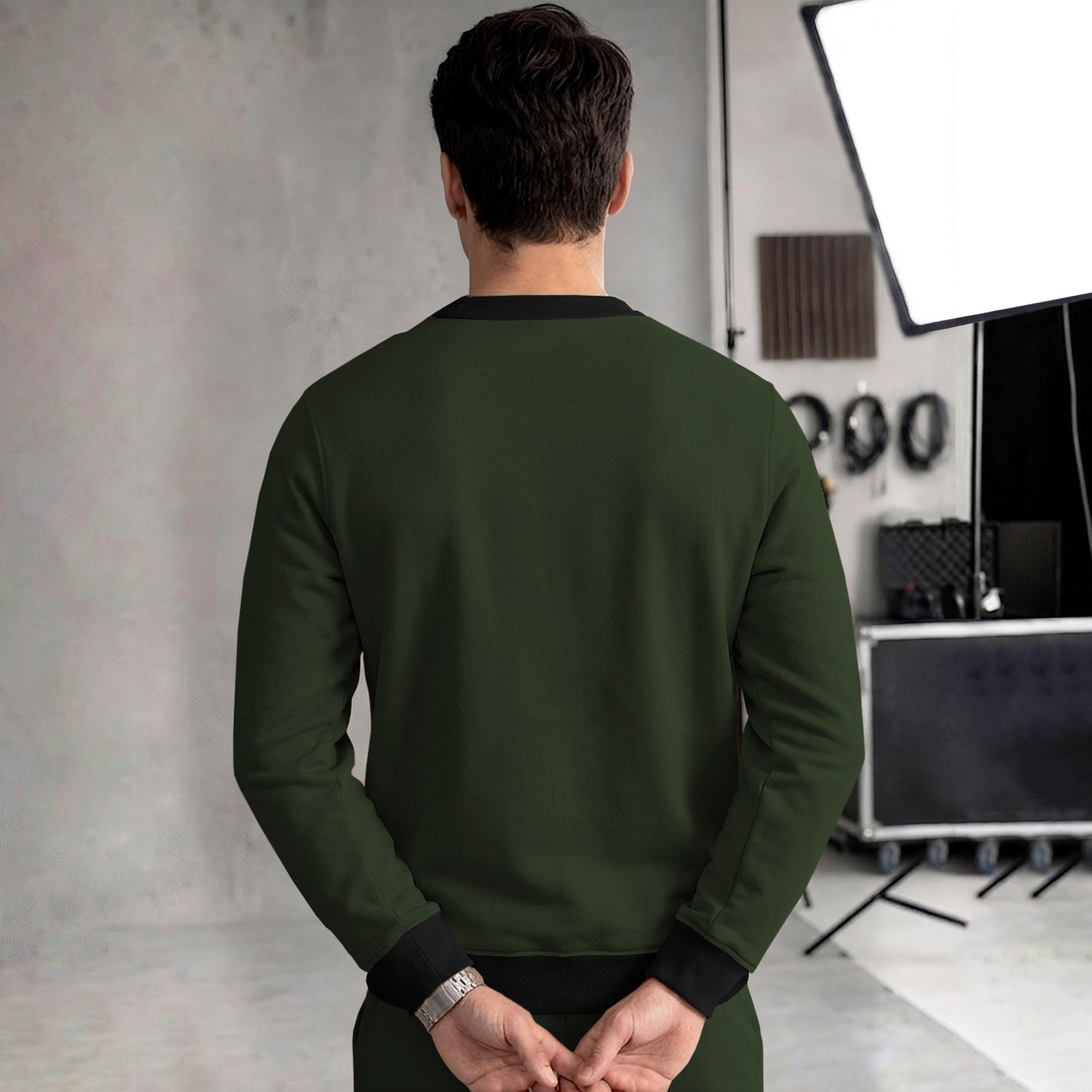 Mens Colorblocked Full Sleeve Round Neck Winter Sweatshirt Olive Green
