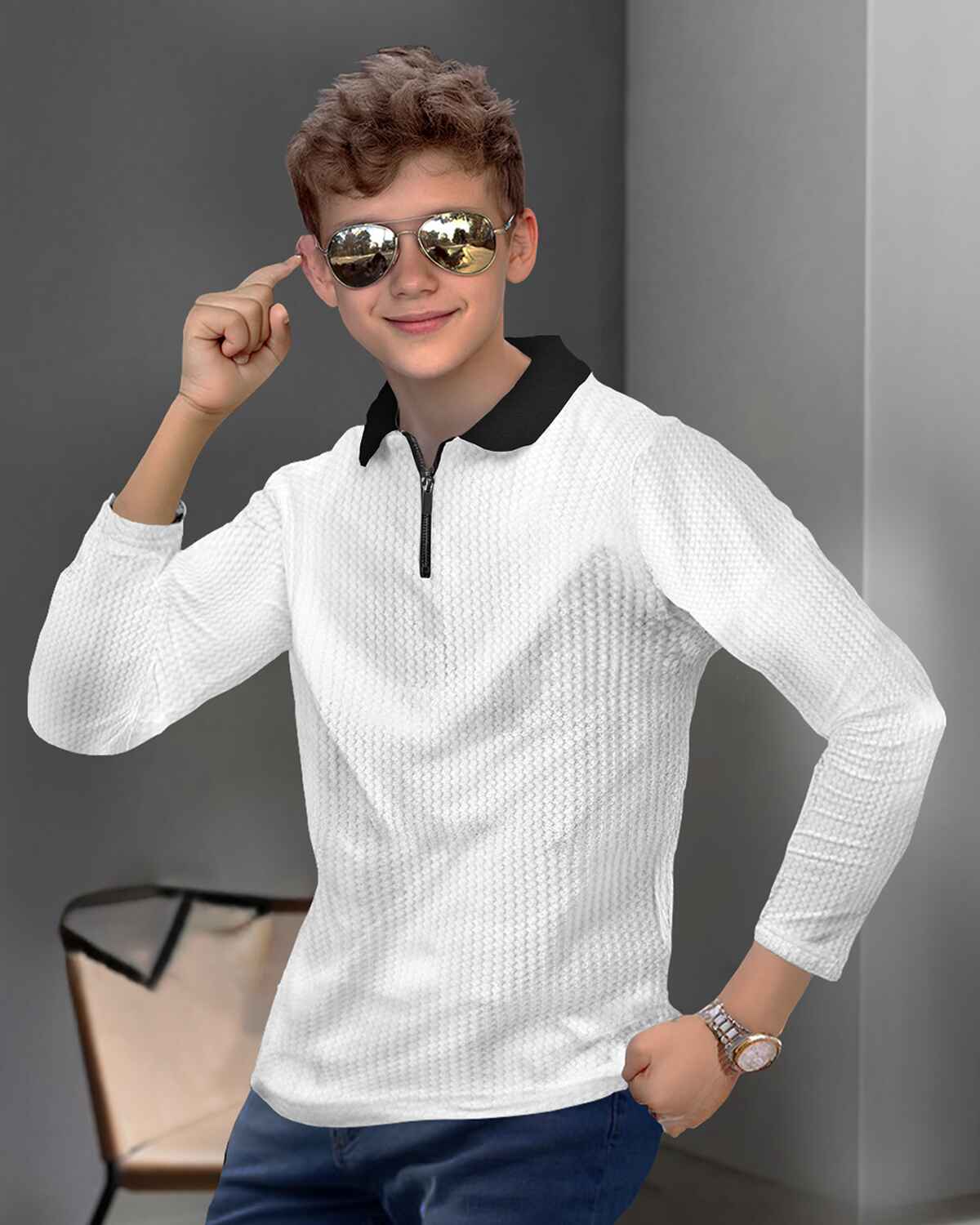 Boy Full Sleeve Plain Textured Waffle T-shirt / White & Black