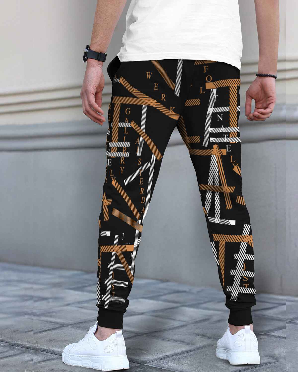 Mens Printed Trackpant Black & Brown