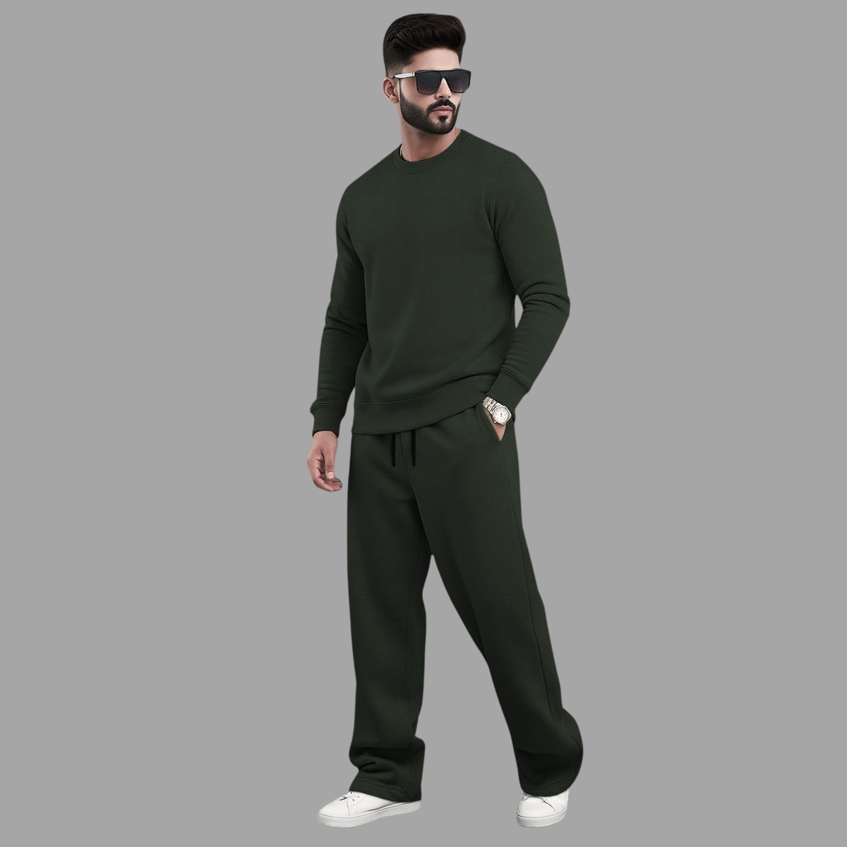 Tracksuit Men Round Neck Plain Sweatshirt & Loose Fit Plain Trackpants