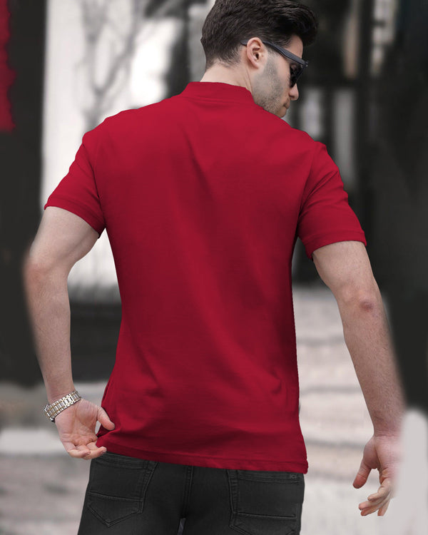 Men plain Red Half Sleeve Zip Neck T-Shirt