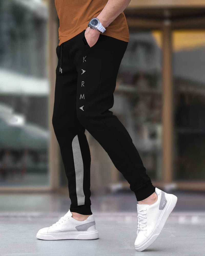 Men Printed Ankle Fit Cuffed Jogger / Black