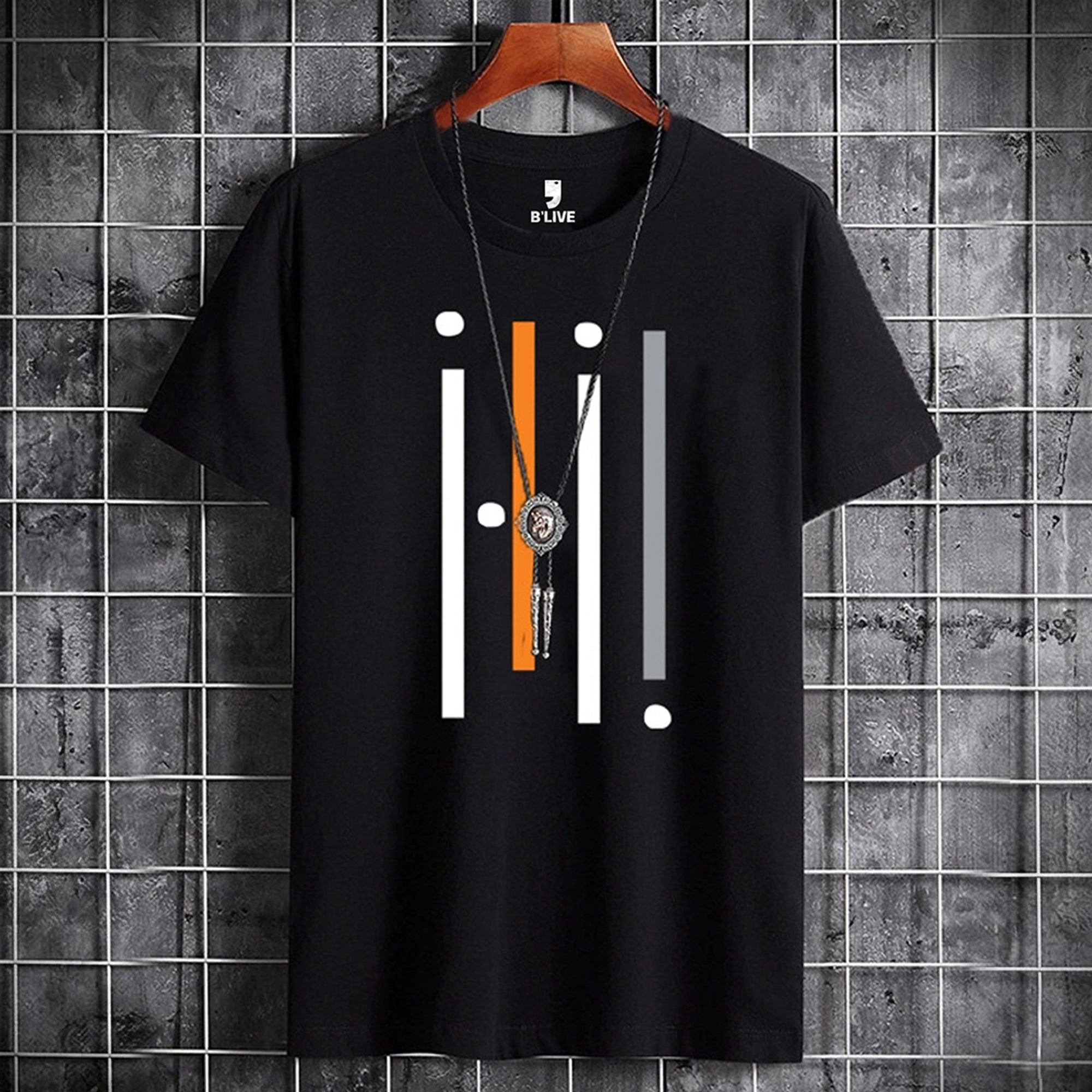 Men Simple Print Half Sleeve T-shirt Black