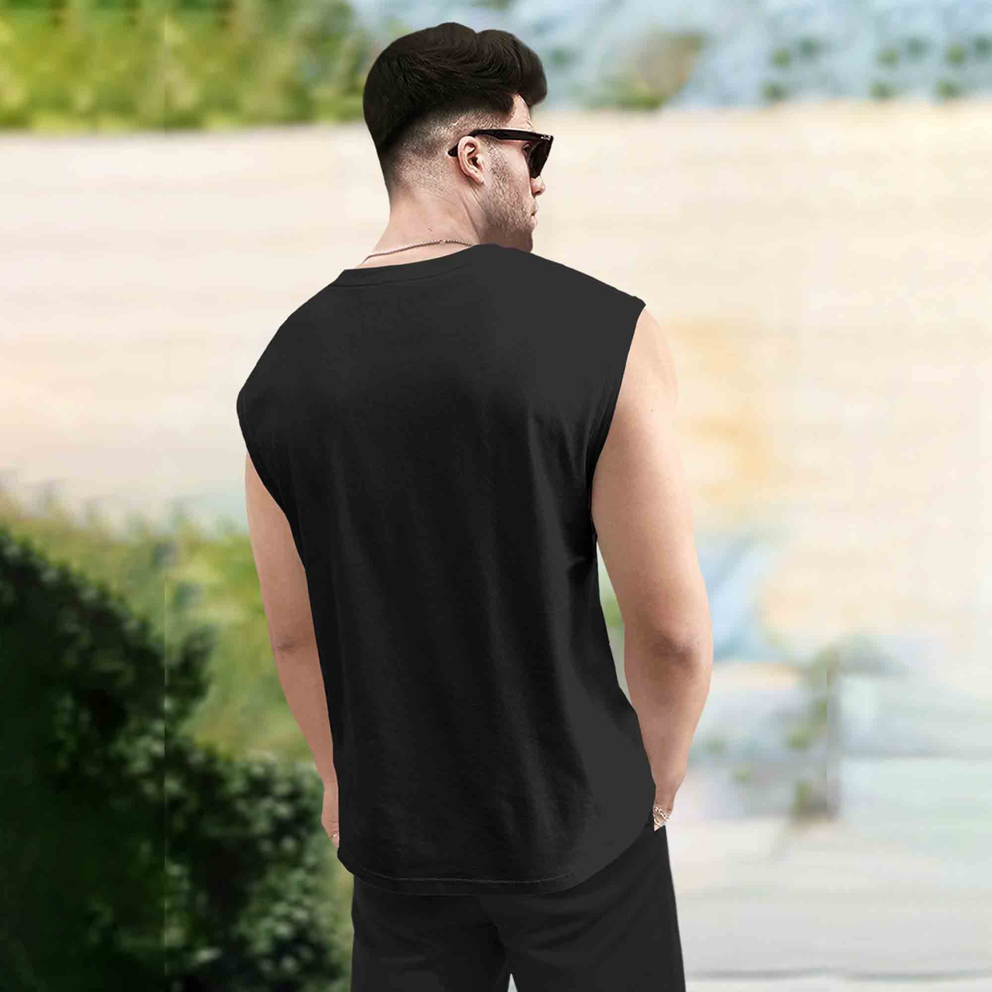 Men Black Graphic Printed Round Neck Vest