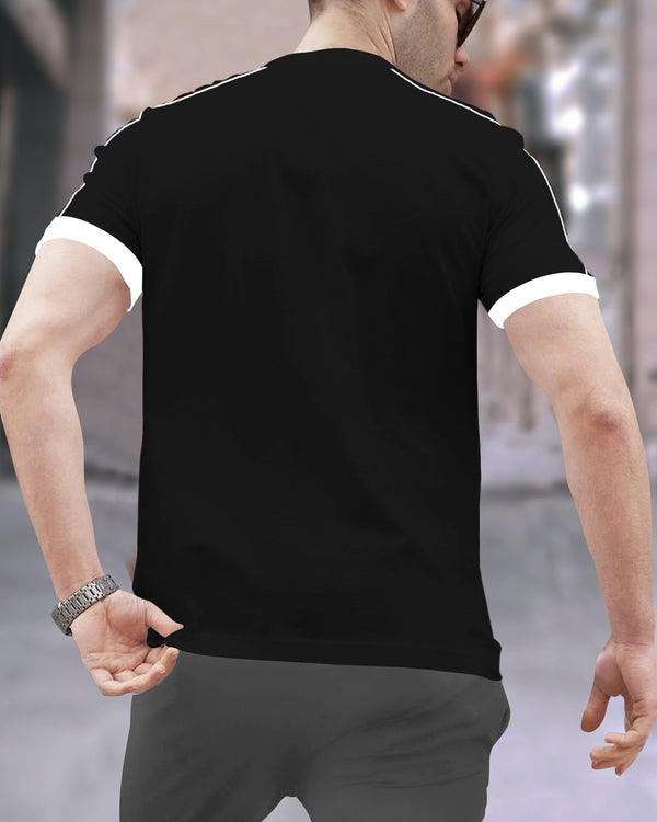 Men Round Neck Black White Piping T-Shirt