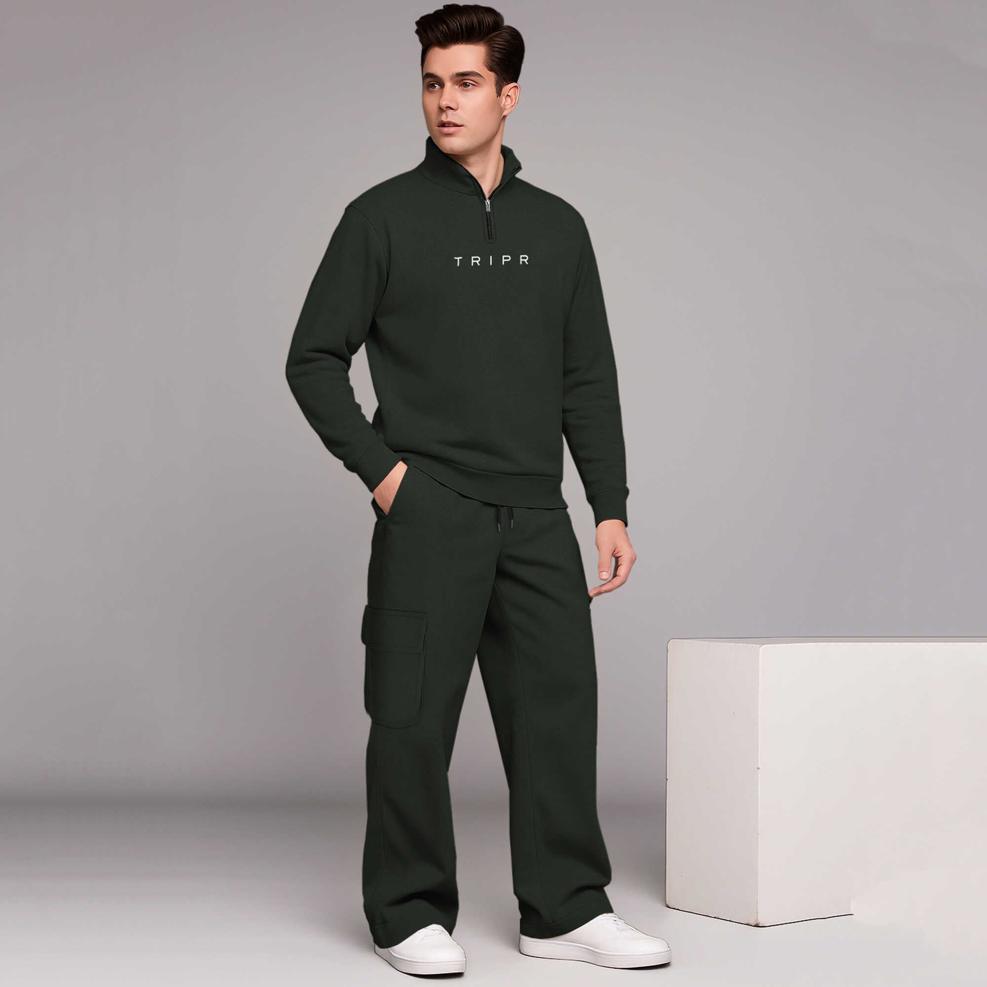 High Neck Sweatshirt & Baggy Cargo Plain Winter Outfits