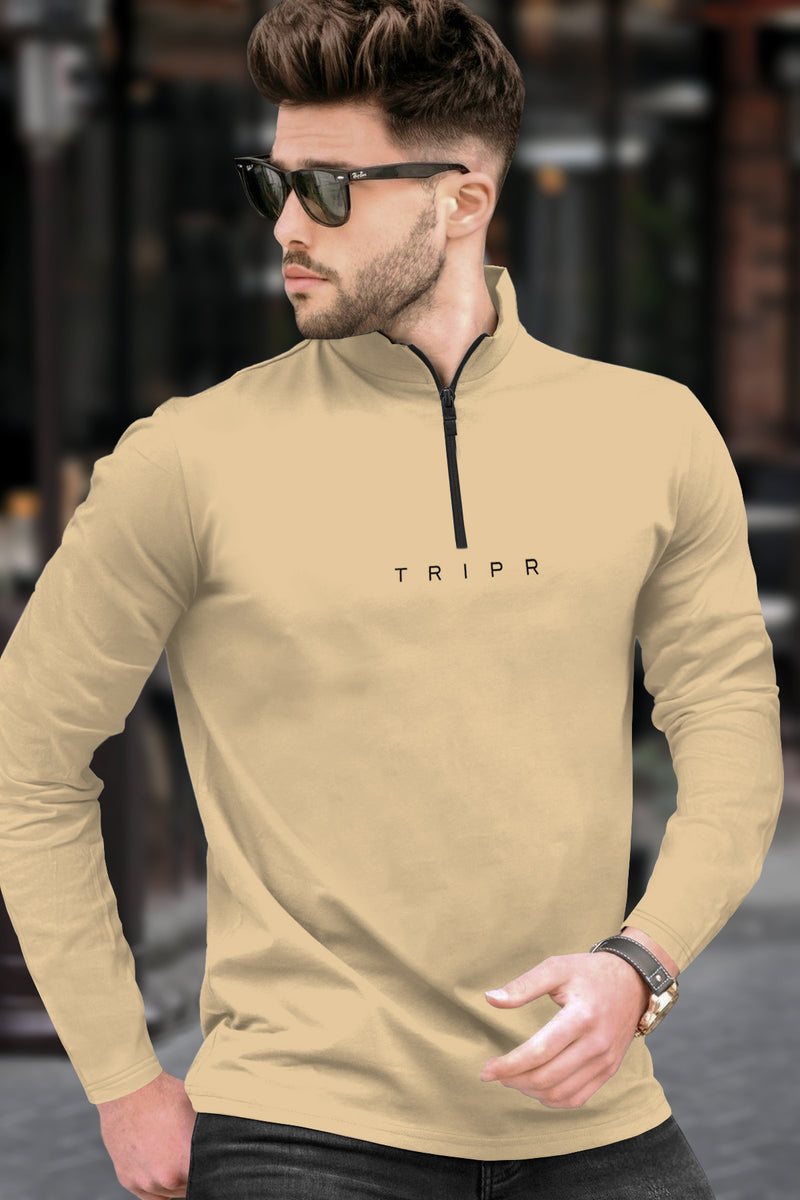 Men Solid Zip Neck Sandal T-Shirt