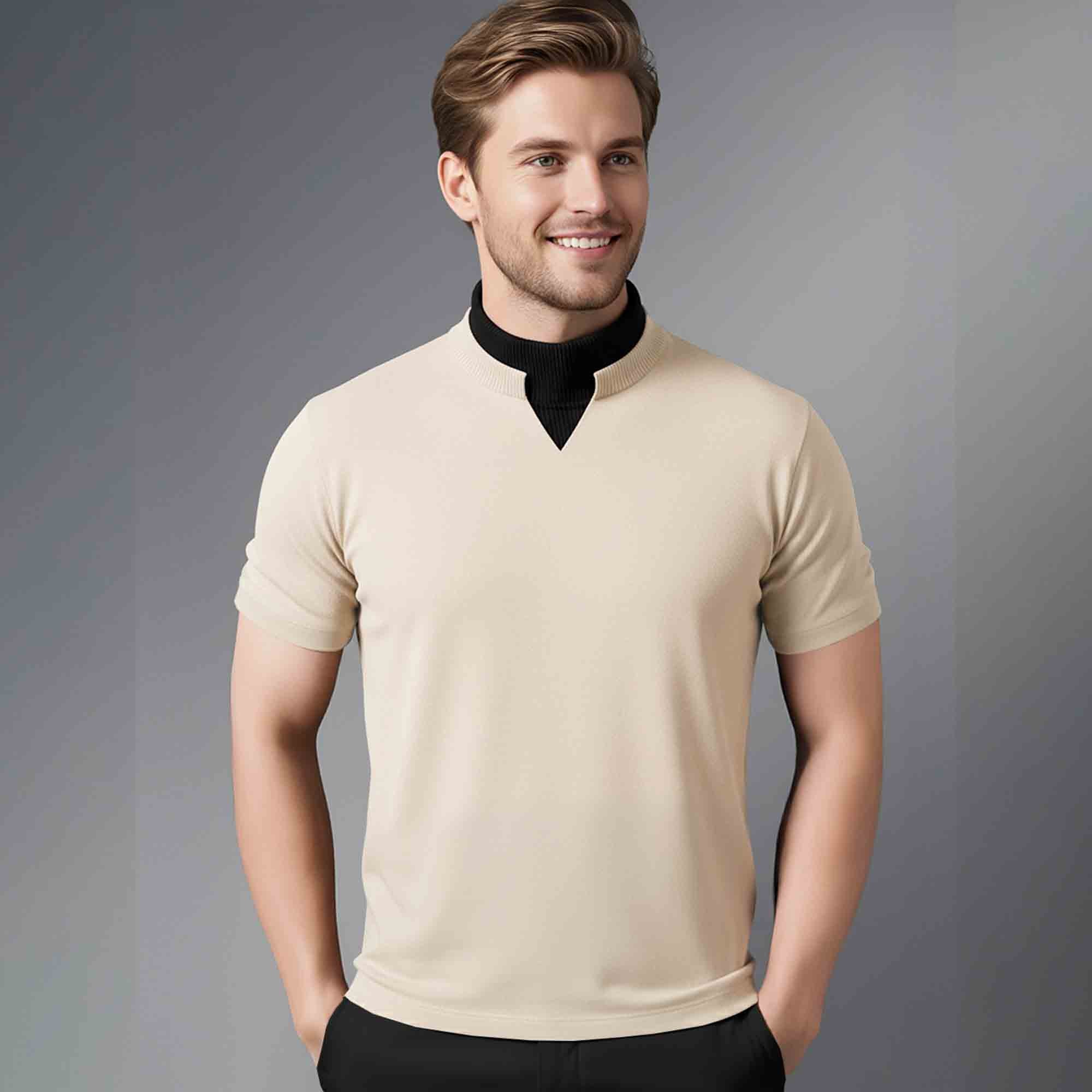 Men Mock Neck Contrast T-shirt Beige-Black
