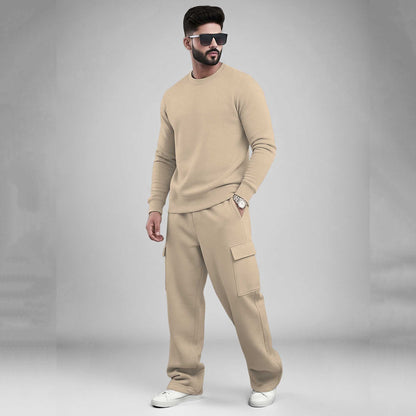 Round Neck Sweatshirt and Baggy Cargo Matching Outfits