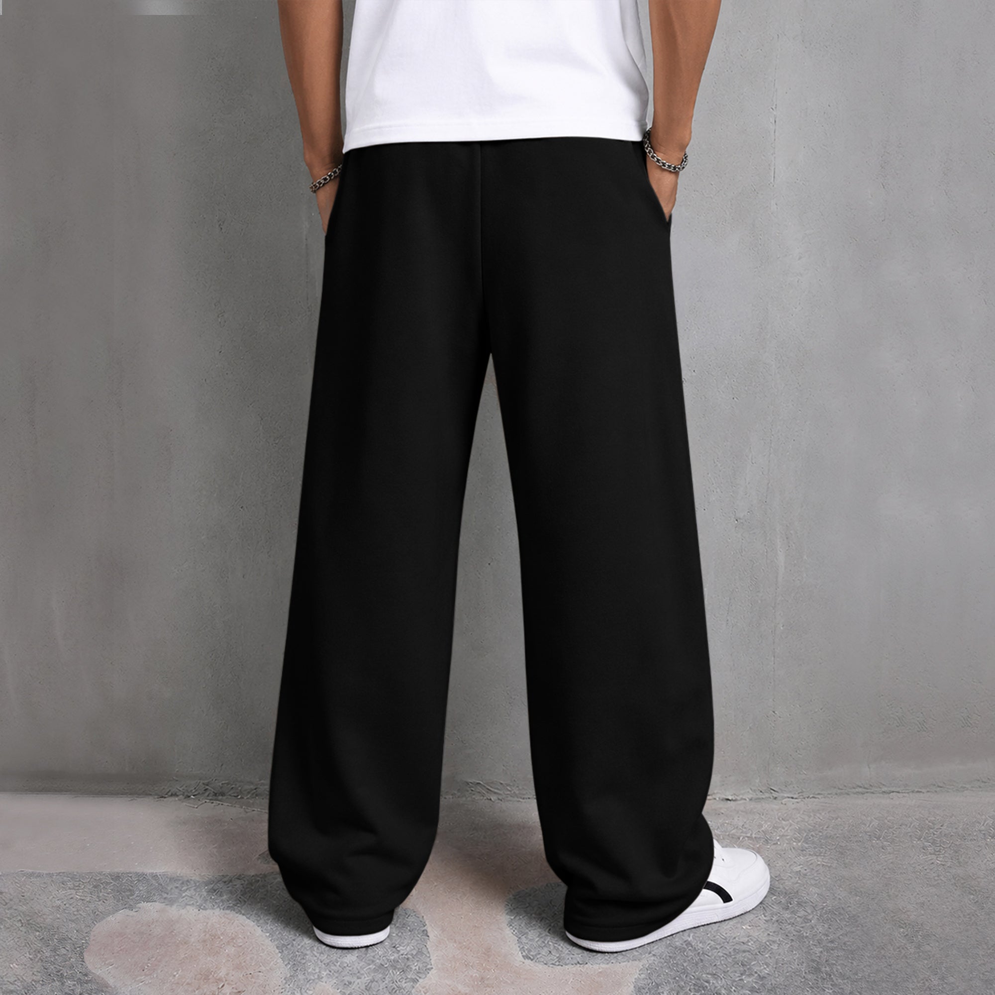 Mens Printed Design Baggy Fit Trackpant Black