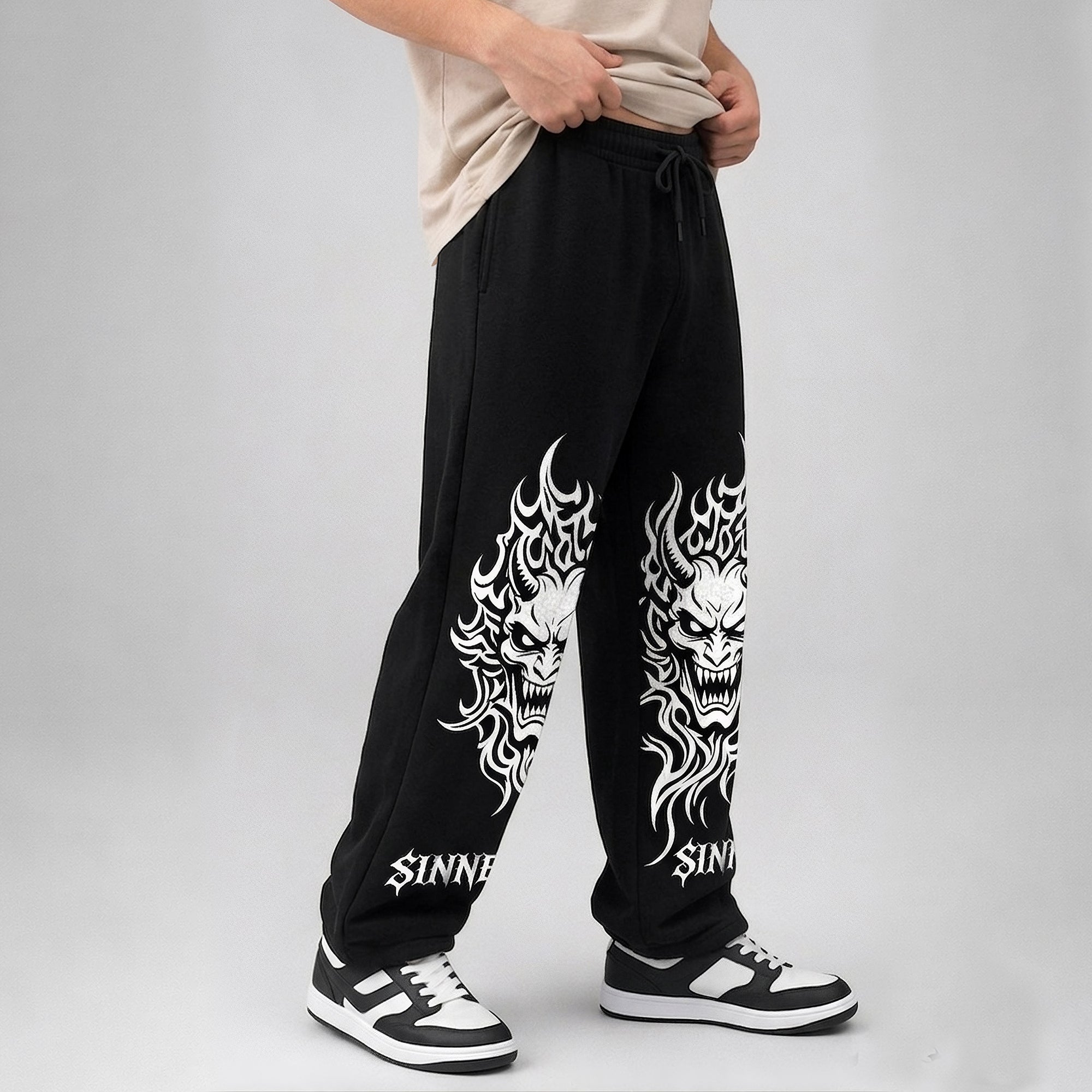 Mens Loose Fit "SINNER" Printed Trackpant Black