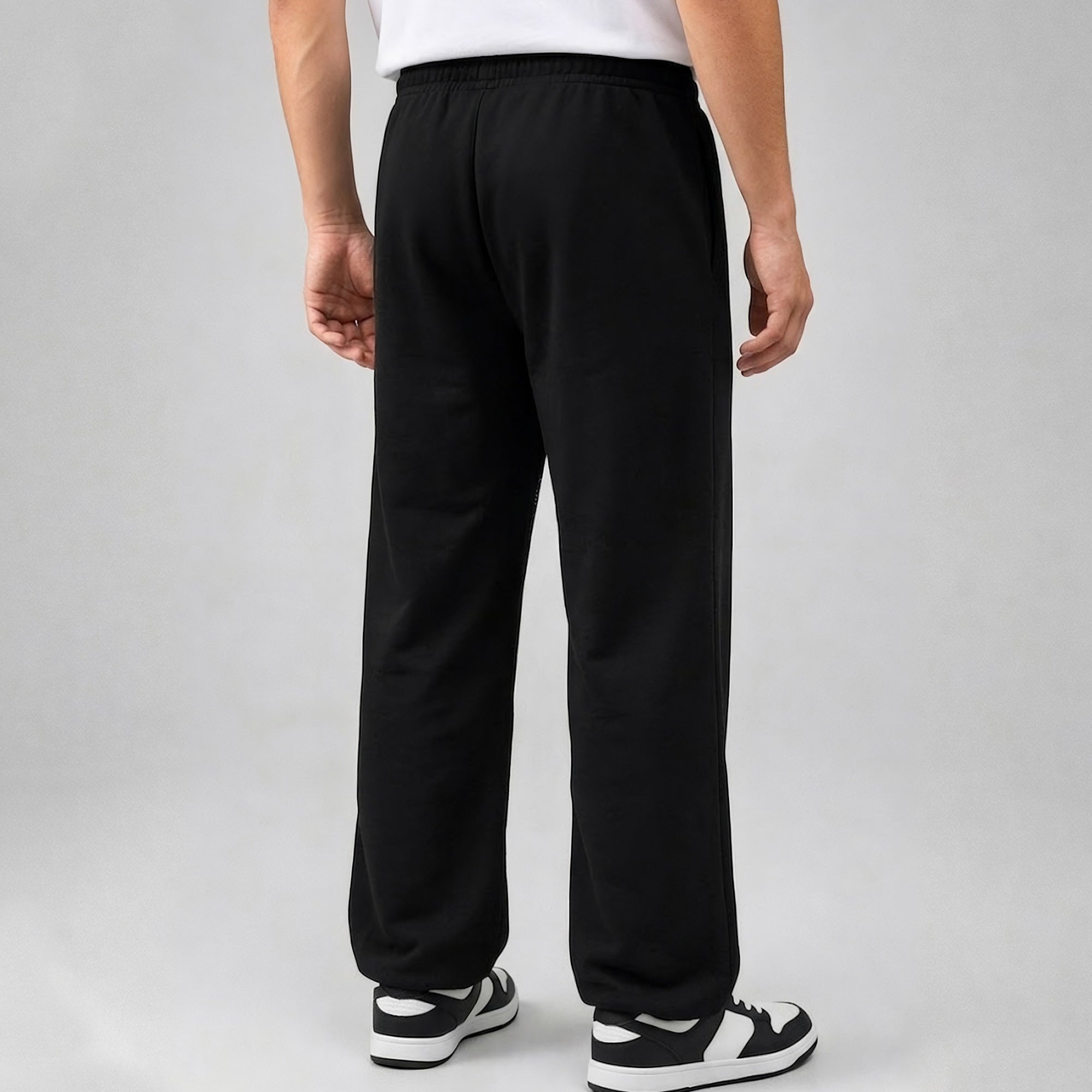 Mens Loose Fit Printed Trackpant Black