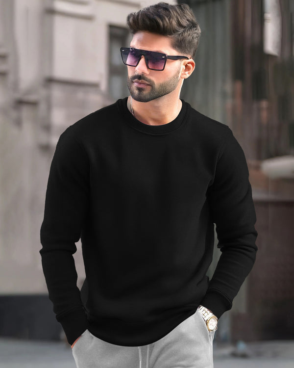 PLAIN BLACK MEN REGULAR FIT CASUAL SWEATSHIRT