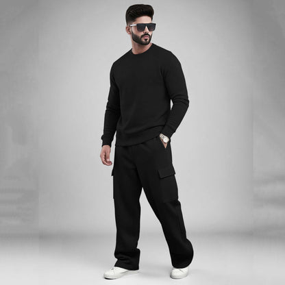 Round Neck Sweatshirt and Baggy Cargo Matching Outfits