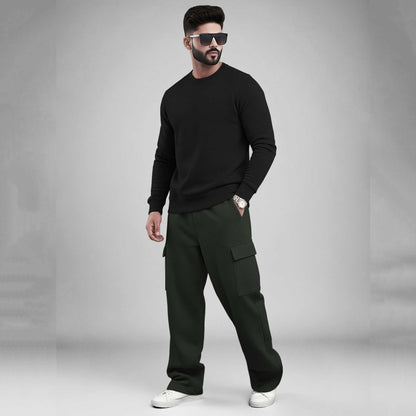 Round Neck Sweatshirt and Baggy Cargo Matching Outfits