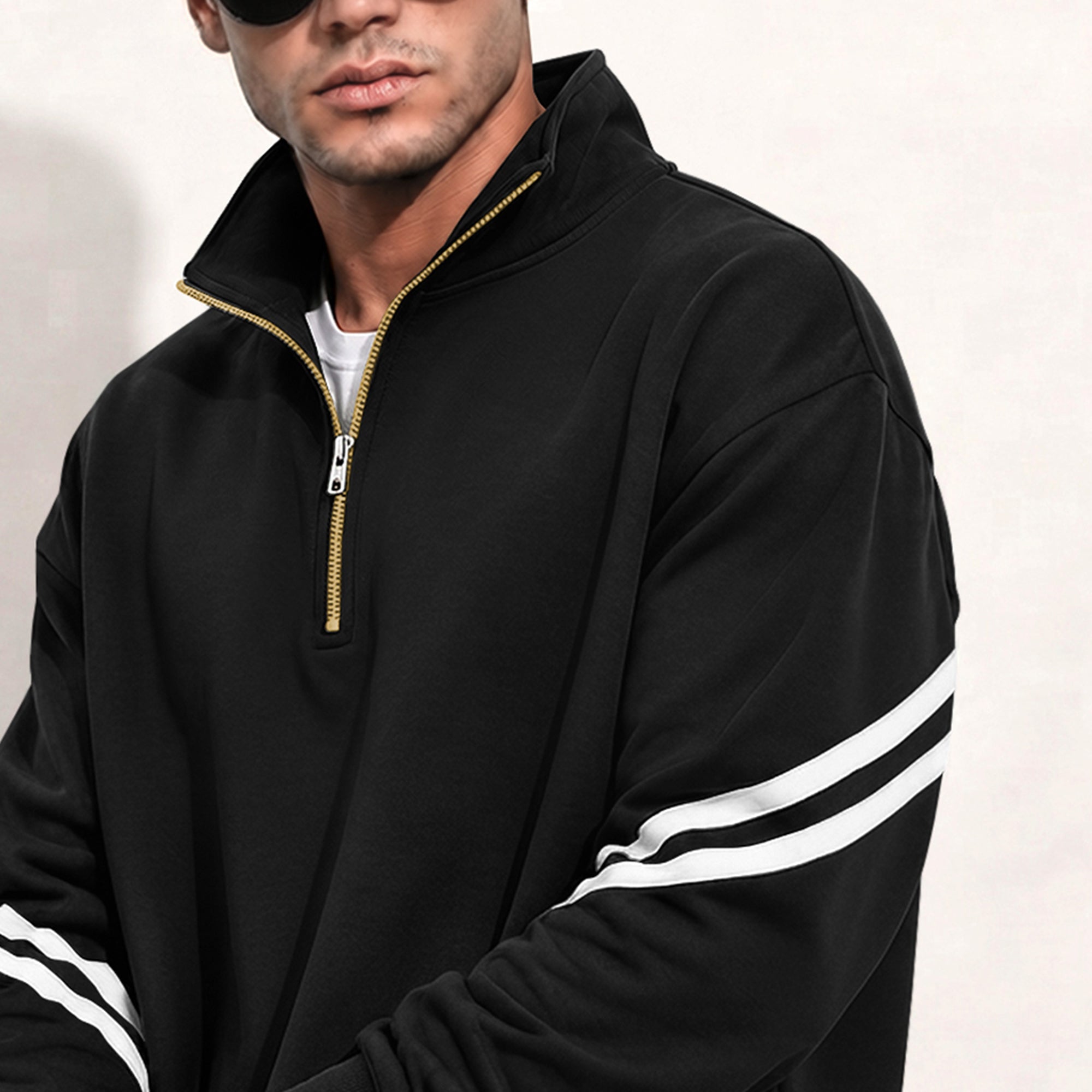 Mens Contrast Stripe Full Sleeve Pullover Sweatshirt Black