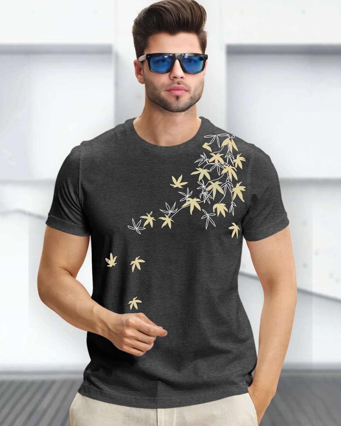 Feather Printed Half Sleeve Round Neck Mens T-shirt / Charcoal Black