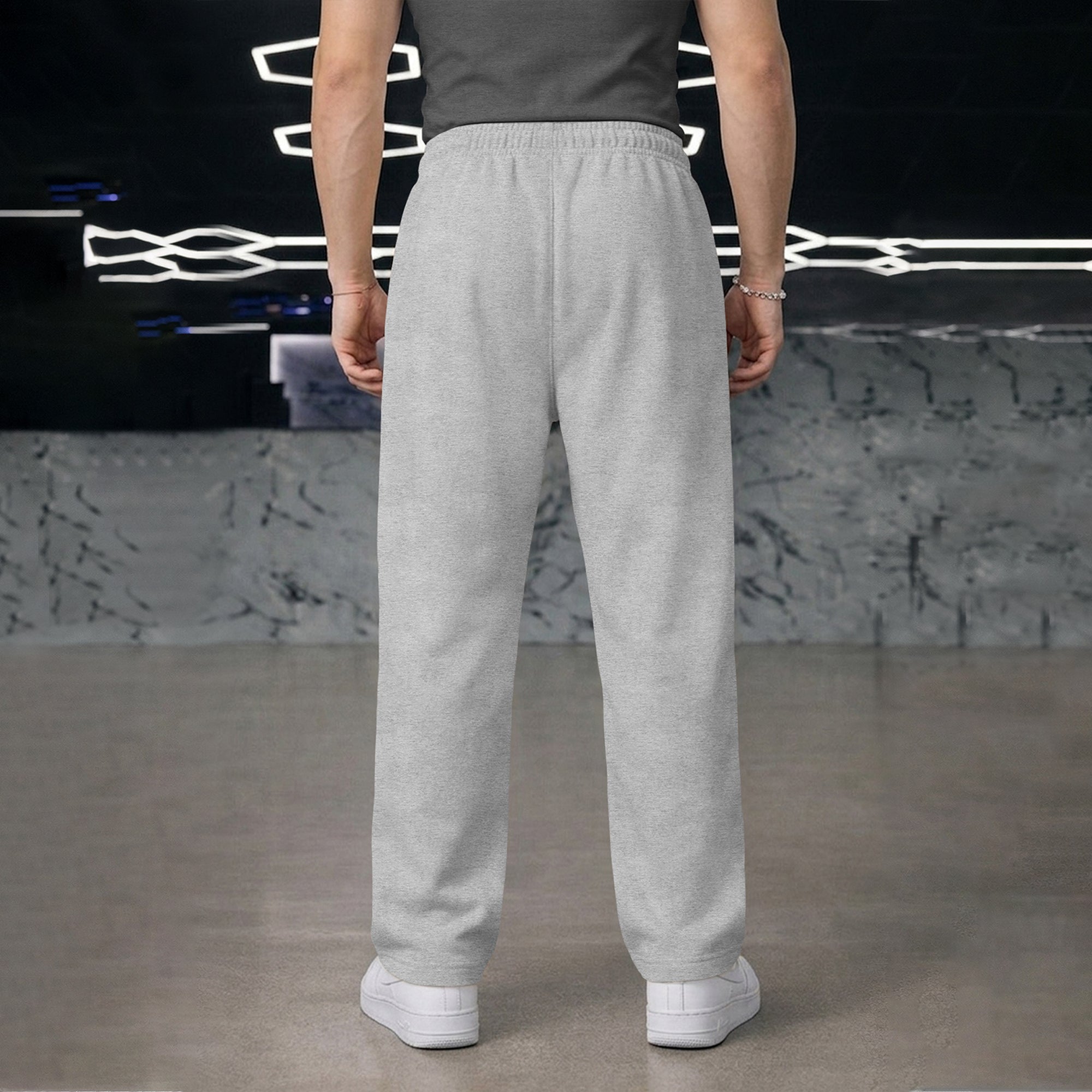TRIPR Men Solid Loose Fit TrackPant Grey