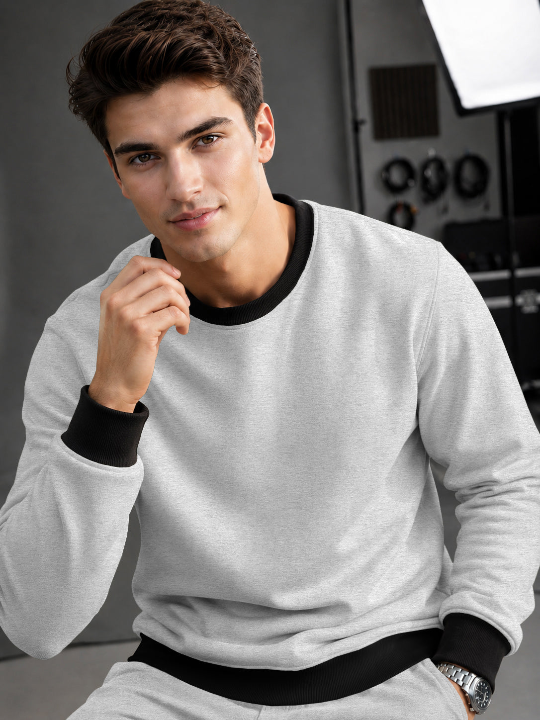 Mens Colorblocked Full Sleeve Round Neck Winter Sweatshirt Black