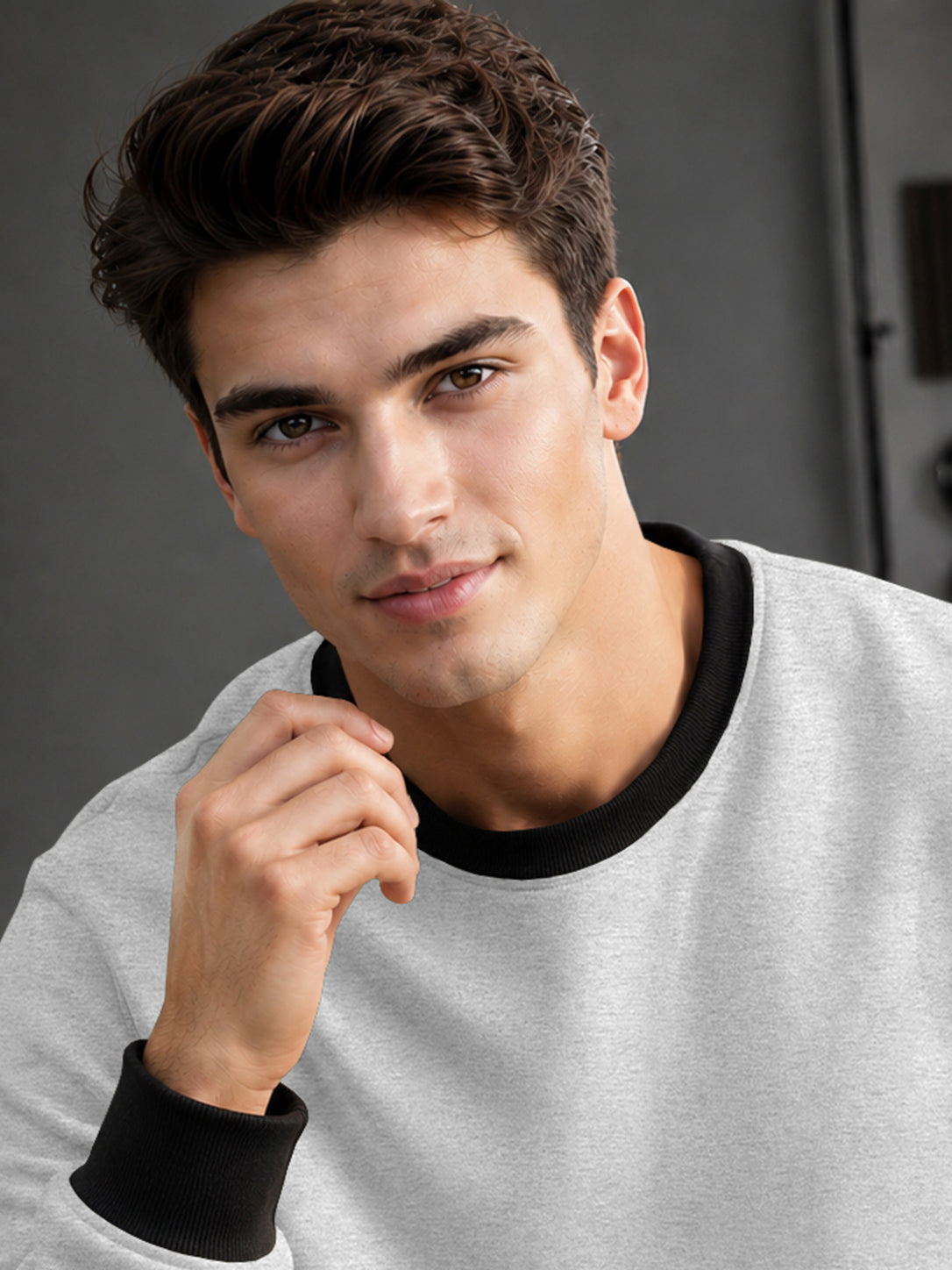 Mens Colorblocked Full Sleeve Round Neck Winter Sweatshirt Black