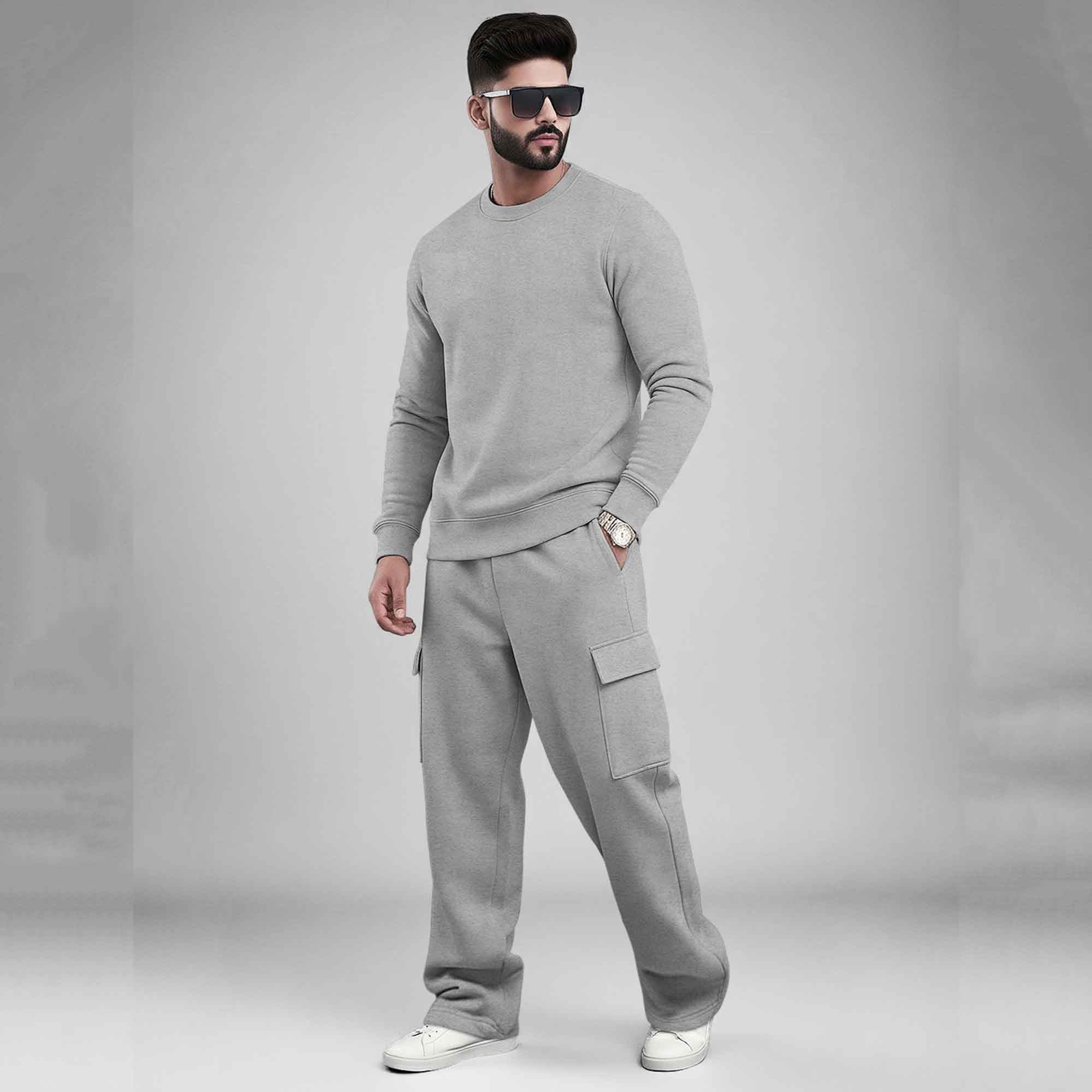 Round Neck Sweatshirt and Baggy Cargo Matching Outfits