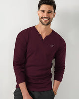 Men Solid V Neck Cotton Blend Maroon T-Shirt