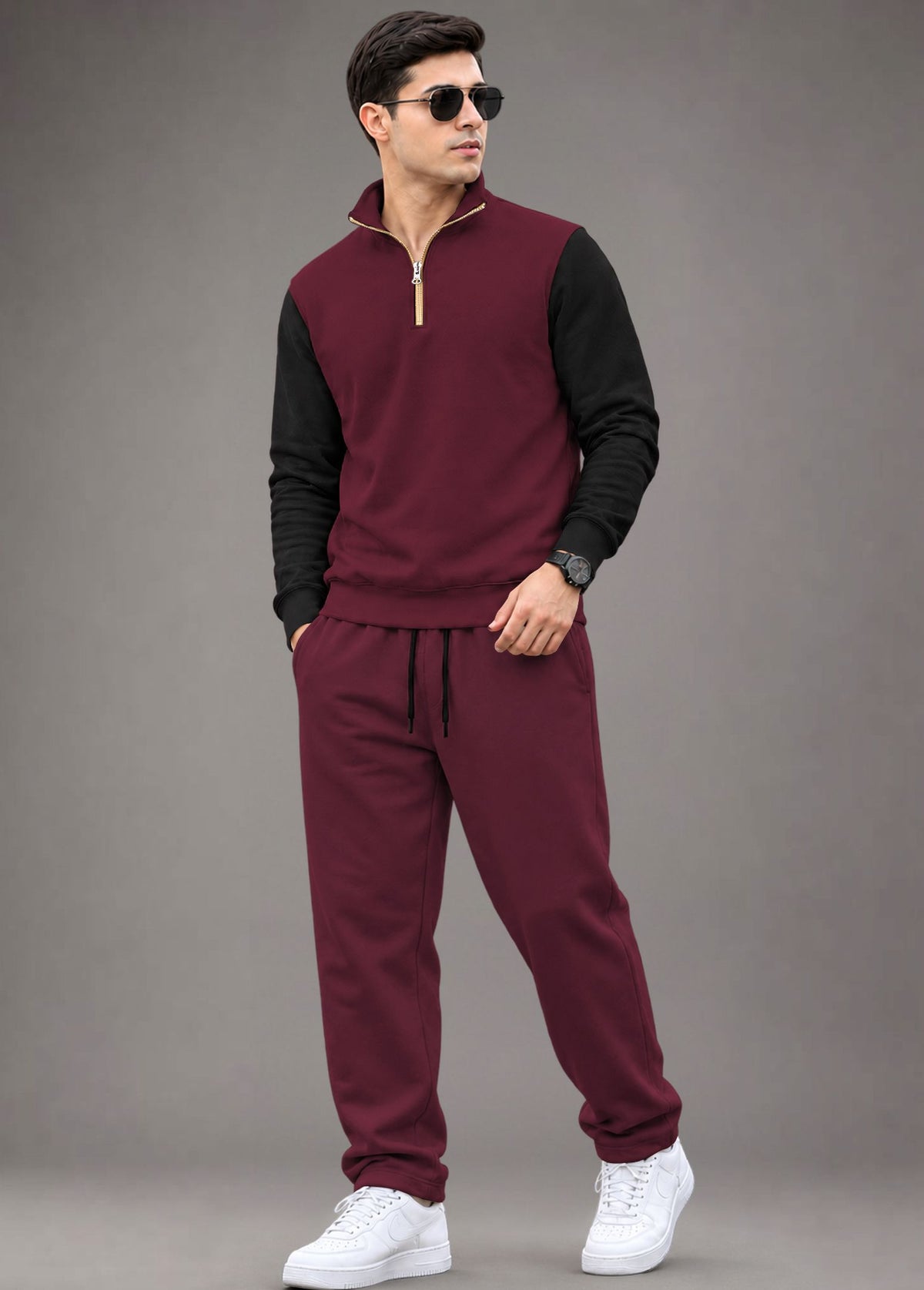 Outfit Set Men Coloblock Sweatshirt & Loose Fit Plain Trackpant