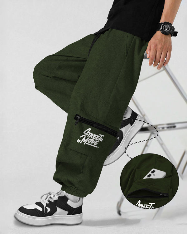 Men olivegreen Printed Baggy fit oversized Cargo Jogger