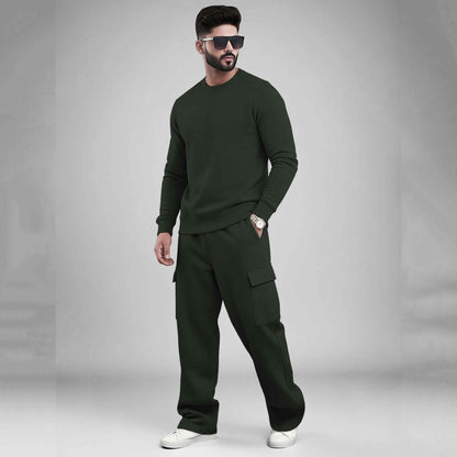 Round Neck Sweatshirt and Baggy Cargo Matching Outfits