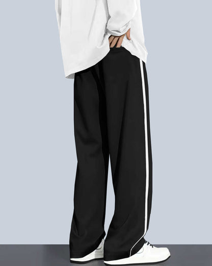 Men Printed Loose Fit Colorblocked Trackpant Black & White
