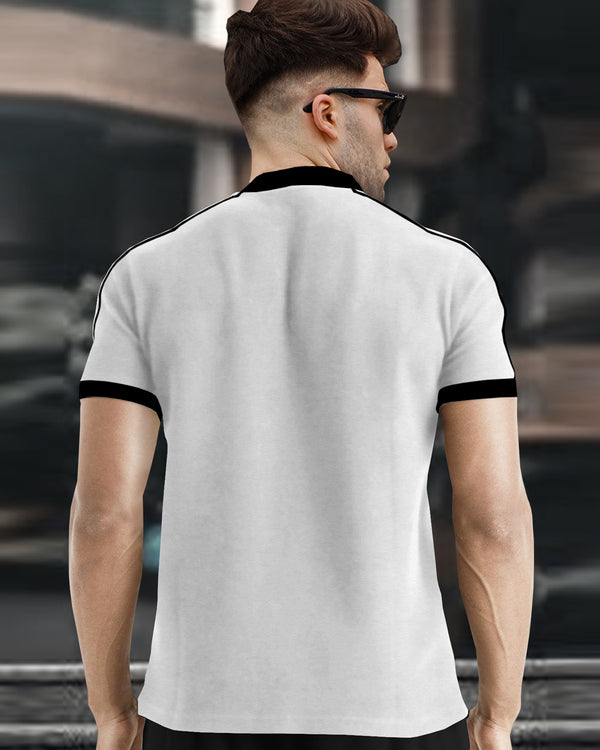 Men Off White V-neck Half Sleeve Zip Black Piping T-shirt